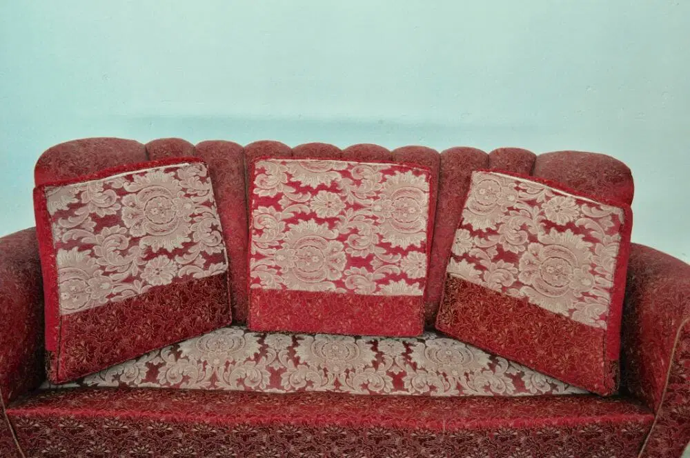 Mid-Century Italian Red and Gold 3-Seater Sofa di Paolo Buffa, anni 1950 - immagine 2