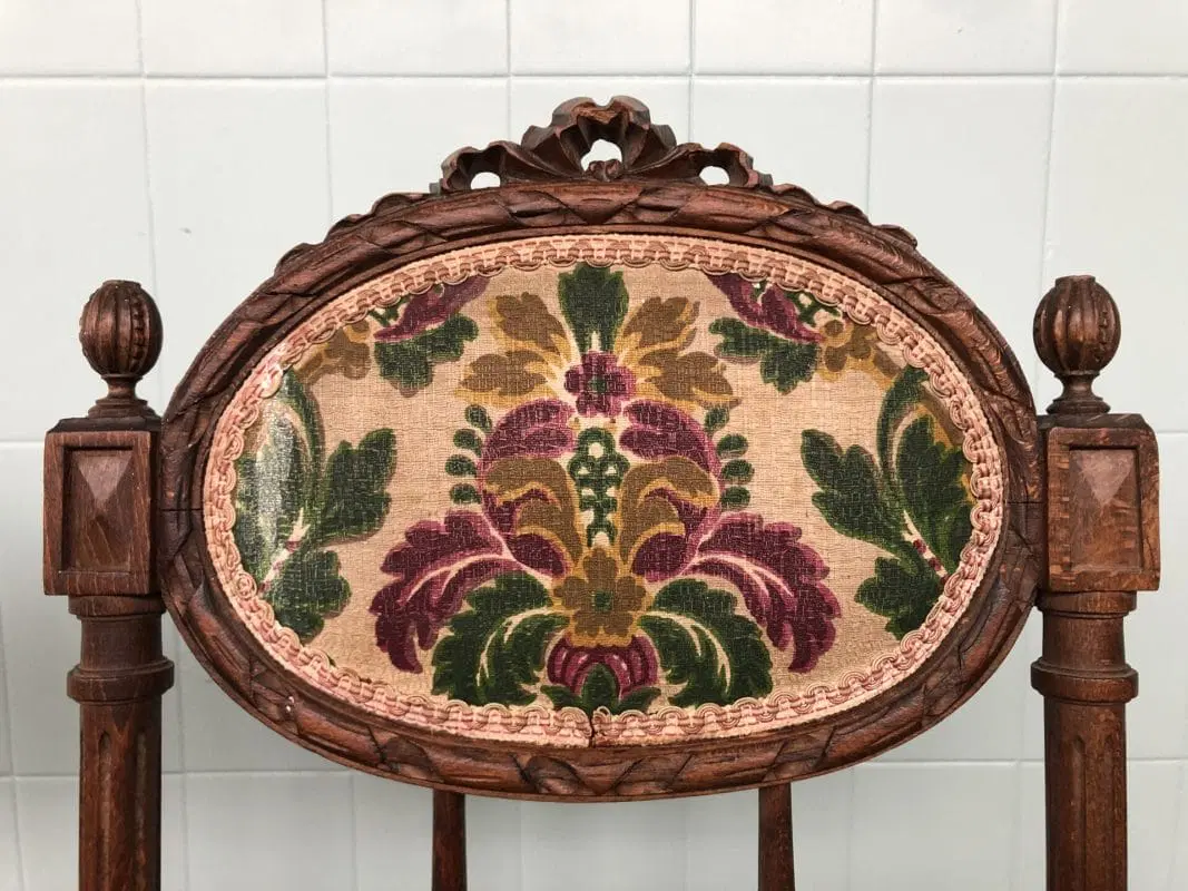 Coppia Di Sedie In Legno Di Faggio Intagliato In Stile Luigi XVI, Primi ‘900 - immagine 4