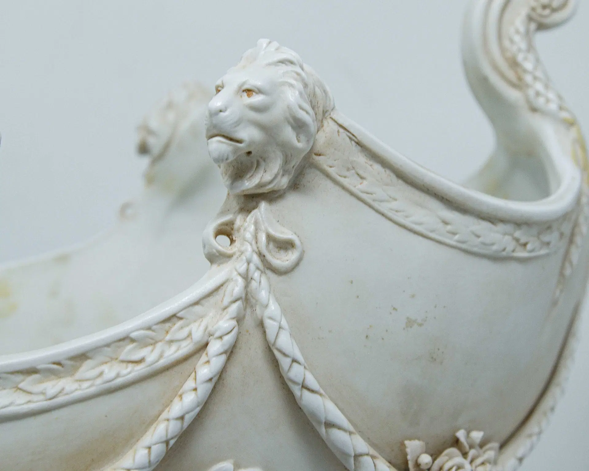 XIX secolo, Carro trainato da una coppia di leoni con putto - immagine 7