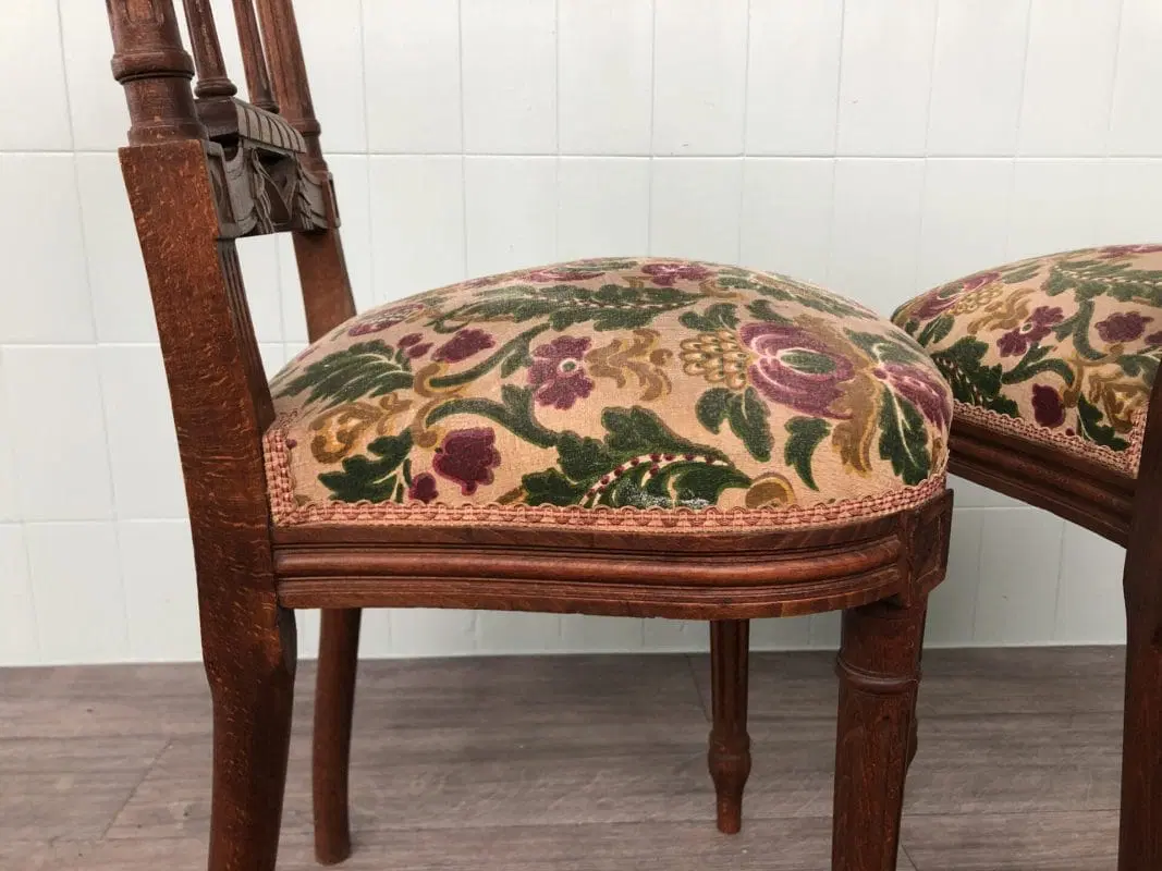 Coppia Di Sedie In Legno Di Faggio Intagliato In Stile Luigi XVI, Primi ‘900 - immagine 7