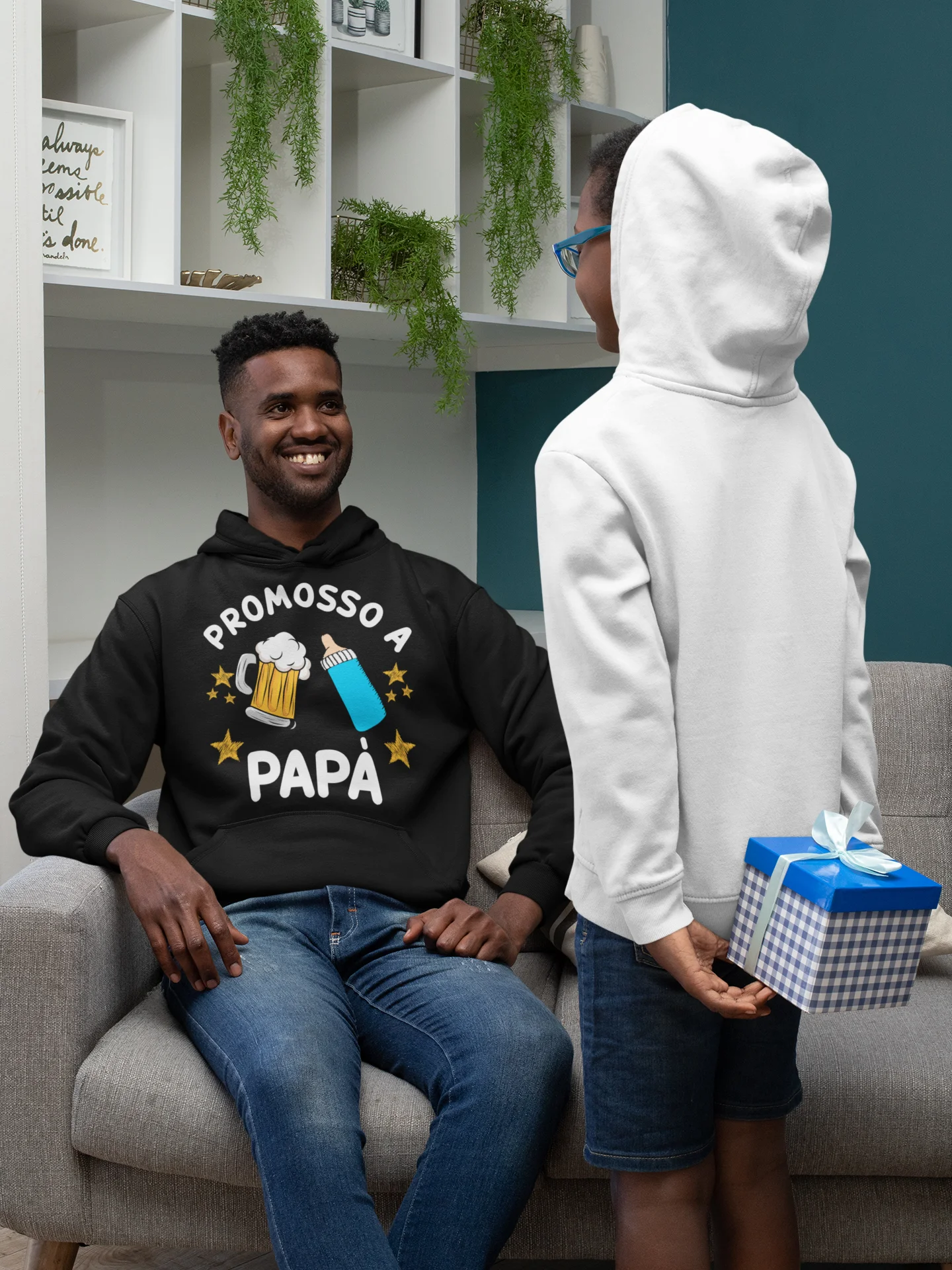 Felpa con cappuccio Papà Festa del Papà Promosso a Papà t-shirt divertente Idea regalo papà - immagine 4