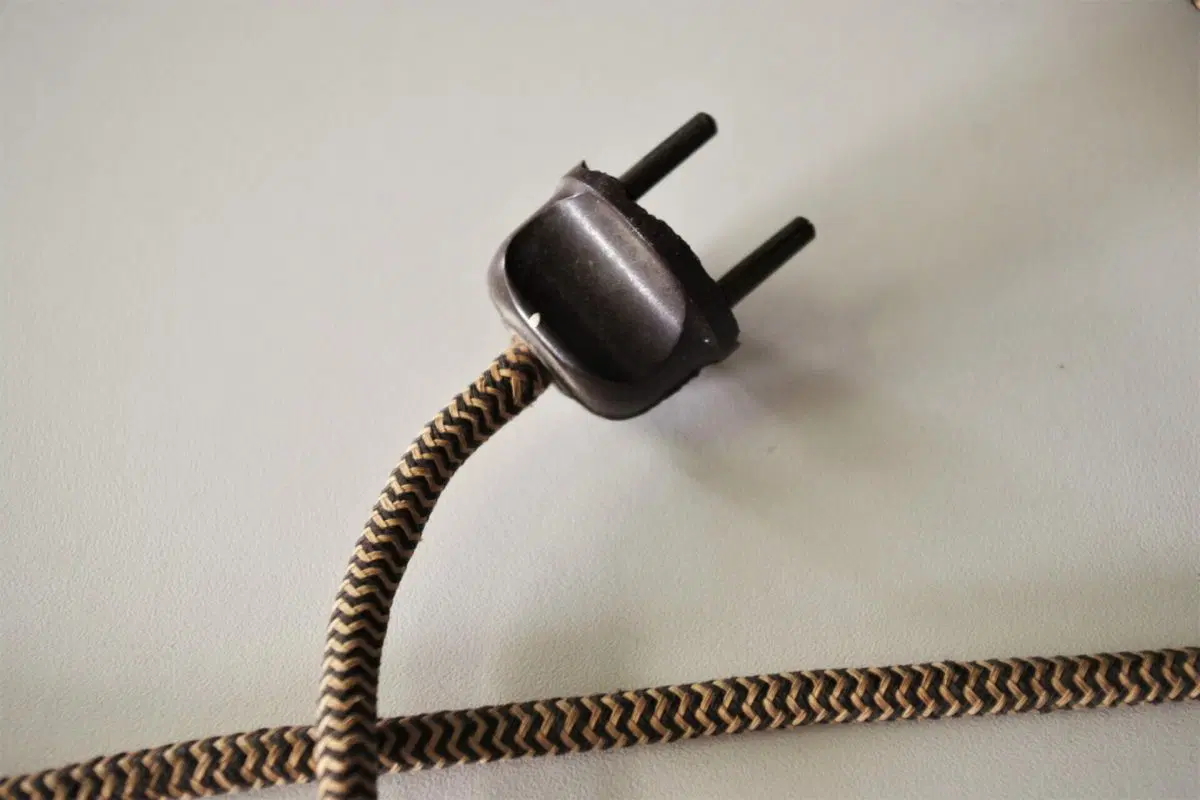 Radio Minerva 425 in radica di noce, 1941-1942 - immagine 9