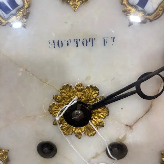 Antico Orologio da parete “Occhio di bue “noce e palissandro , 1850 HOTTOT quadrante in marmo e numeri dipinti . - immagine 5