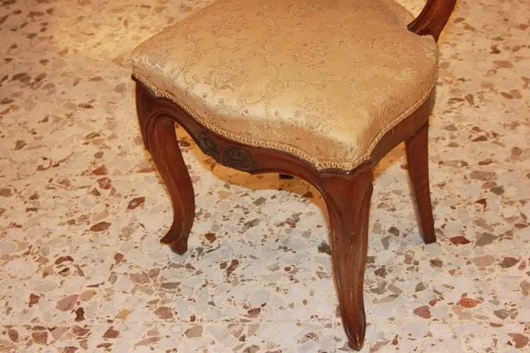 Gruppo di 6 sedie Luigi Filippo Francesi in Legno di Noce Fiammato - immagine 6