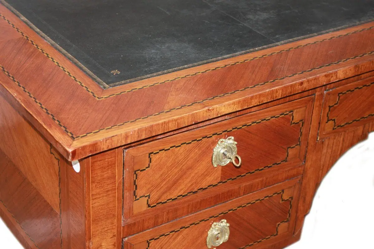 Bellissima Scrivania francese Luigi XVI di metà 1800 con Filetto di Intarsio - immagine 2