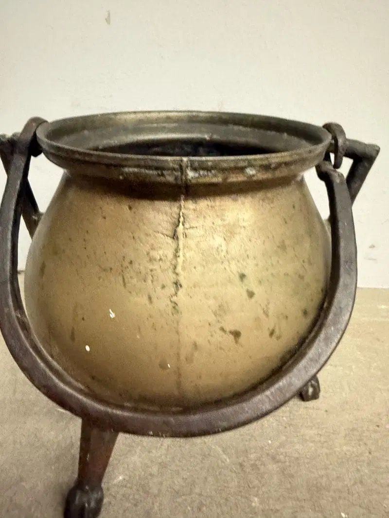 Antico paiolo tre piedi XVIII sec, - immagine 7