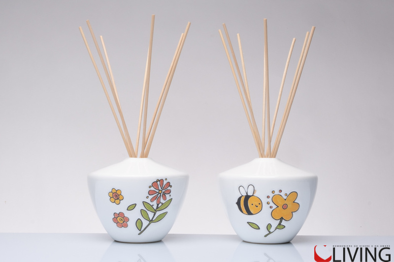 Bomboniera profumatore porcellana linea mr Bee